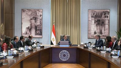 الحكومة تستعد لإطلاق مبادرة تحويل السيارات للعمل بالغاز الطبيعي