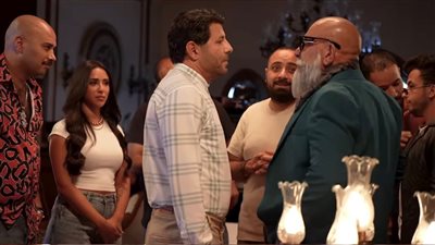 محمد لطفي يظهر بلوك غريب في فيلم 