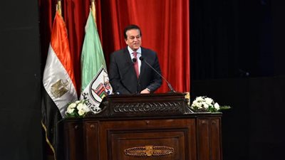  وزير الصحة يشهد فعاليات احتفال جامعة القاهرة بعيد العلم