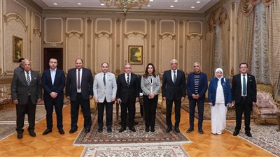 وزيرة التنمية المحلية تعرض رؤية الوزارة للتعامل مع ظاهرة انتشار الحيوانات الضالة بالمحافظات