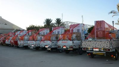 محافظ الجيزة يشهد احتفالية تجهيز ١٨٠ عروس من المقبلات علي الزواج أبناء المحافظة