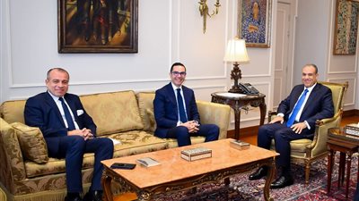 بالتفاصيل.. وزير الخارجية يستقبل وزير الاستثمار ورئيس جهاز التمثيل التجاري