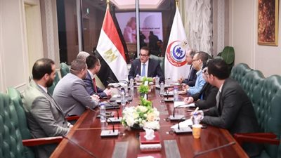 وزير الصحة يبحث مع «ميند راي» توطين صناعة الأجهزة الطبية