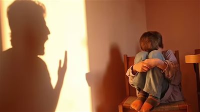 ما هو الأب النرجسي وكيف تتعامل معه؟