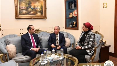 بالتفاصيل.. وزير الشئون النيابية ورئيس الوطنية للصحافة يبحثان عددا من الملفات