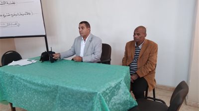 بالصور.. رئيس أرمنت يبحث خطط تنمية القطاعات الاقتصادية بغرب الأقصر 