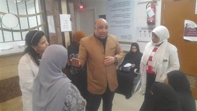 نائب «هيئة الرعاية» يتفقد انتظام العمل بالمنشآت الصحية في الأقصر (صور)