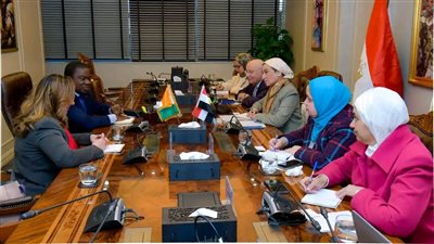 وزيرة البيئة تلتقي سفير كوت ديفوار بالقاهرة لبحث تعزيز التعاون بمجال البيئة والمناخ