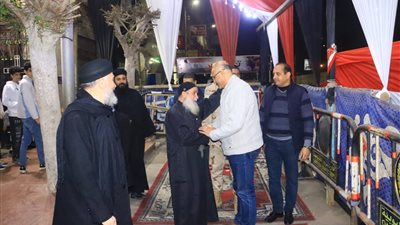 محافظ القليوبية يهنئ الإخوة الأقباط باحتفالات رأس السنة الميلادية (صور)