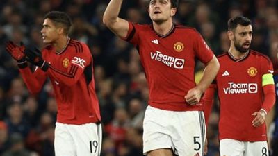 إيفرا يتهكم على برونو كقائد لمانشستر يونايتد ويُطالب بعودة ماجواير بدلًا منه