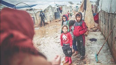 الأونروا: وفاة 7 أطفال حديثي الولادة بغزة بسبب الطقس البارد ونقص المأوى