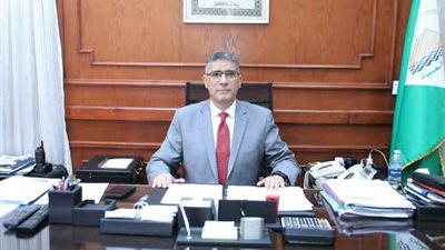 محافظ الجيزة يطلع علي استعدادات مديرية التربية والتعليم لإجراء إختبارات الشهادة الإعدادية