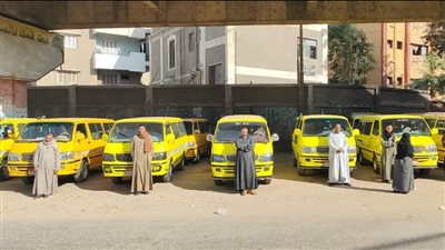 محافظ المنيا: يوافق على ترخيص 40 سيارة ميكروباص بدلا من البيك أب