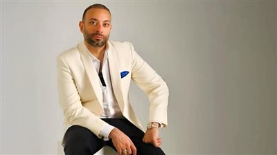 بعد نجاحه مع عائشه بن أحمد.. أحمد عثمان يطرح 