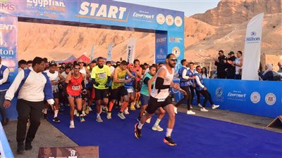 انطلاق ماراثون مصر الدولي من ساحة معبد حتشبسوت غرب الأقصر (صور) 