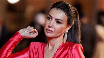 دينا فؤاد تواصل تصوير دورها فى مسلسل 