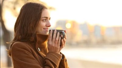 دراسة جديدة تكشف.. شرب القهوة في الصباح قد يقلل من أمراض القلب