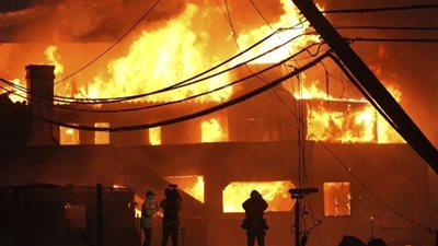نجوم هوليود يفقدون منازلهم في حرائق غابات لوس أنجلوس.. تعرف عليهم
