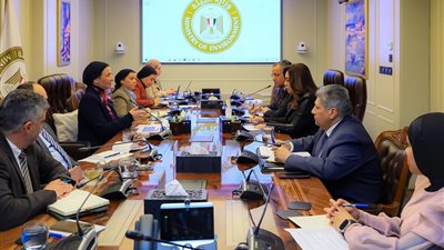 وزيرتا البيئة والتنمية المحلية يبحثان دعم الاستثمارات بمحميات جنوب سيناء| تفاصيل