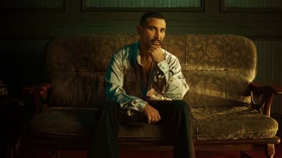 أحمد سعد يظهر بلوك مختلف في بوستر ألبومه الجديد 