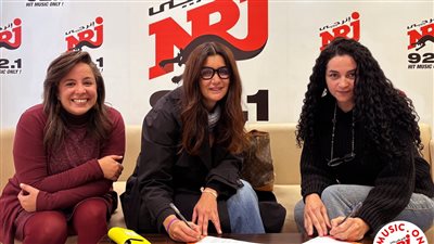 غادة عادل تضيء 