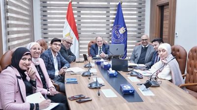 رئيس هيئــة الـدواء يبحث تنسيق الجهود المشتركة مع سفير مصر لدى تركيا