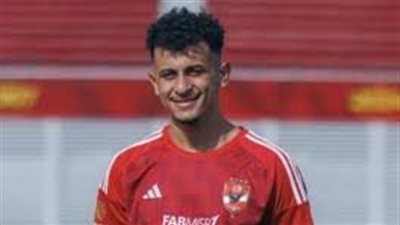 3 أندية تبحث عن التعاقد مع عمر الساعي من الأهلي