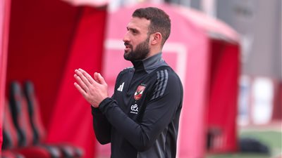 عمر كمال يشارك في التدريبات الجماعية