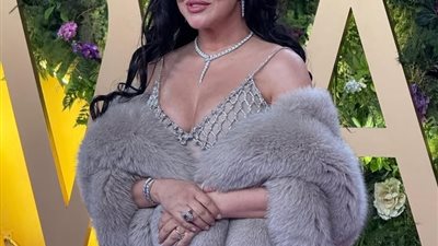 توافد النجوم إلى حفل جوي أورد لعام 2025.. شاهد الصور