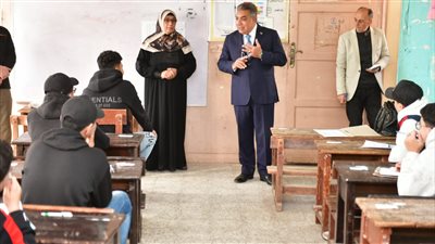 محافظ الدقهلية يتفقد لجان امتحانات الشهادة الإعدادية بالسنبلاوين