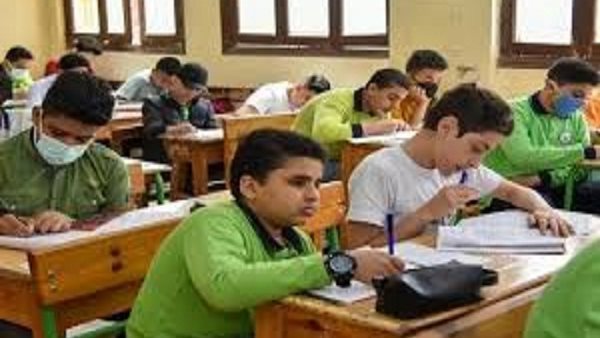 امتحانات الشهادة الإعدادية 