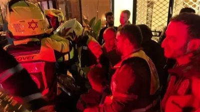 إعلام إسرائيلي: إصابة 4 أشخاص جراء عملية طعن في تل أبيب 