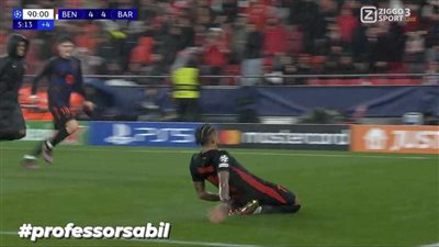 رافنيا يقود برشلونة للريمونتادا على بورتو على ملعب النور فى الوقت القاتل 