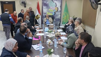 بالصور.. محافظ القليوبية يعقد لقاء المواطنين الاسبوعي في «شبين القناطر»