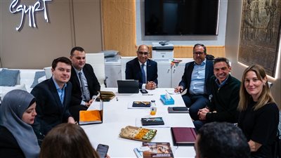 رئيس هيئة تنشيط السياحة يلتقي بمسئولي عدد من كبار منظمي الرحلات الدوليين