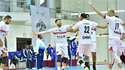 طائرة الزمالك تحلق فى نهائي البطولة العربية للأندية بعد عبور كمين الشرطة القطري