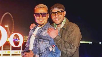 بالصورة.. محمد إمام يوجه رسالة للهضبة عمرو دياب