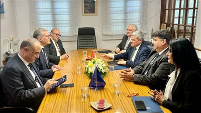 وزير البترول يبحث مع نظيره القبرصي مشروعات تنمية حقول الغاز الطبيعي