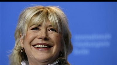 بعد وفاتها عن 78 عامًا.. من هى مغنية البوب البريطانية ماريان فيثفول؟