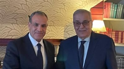 وزير الخارجية يعقد جلسة مباحثات في بيروت مع نظيره اللبناني