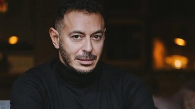 مصطفى شعبان يكشف موعد ومكان عزاء شقيقه