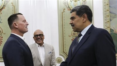 فنزويلا تفرج عن 6 أمريكيين بعد لقاء بين مادورو ومبعوث ترامب