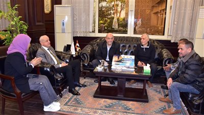 بالتفاصيل.. محافظ الأقصر يبحث خطة دعم شبكات الكهرباء بفصل الصيف