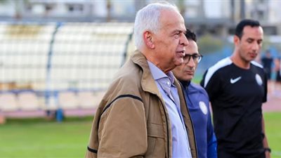  سموحة جاهز لمواجهة بيراميدز وعامر يطالب اللاعبين بالفوز 