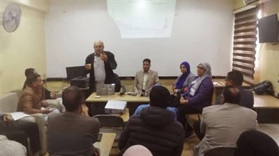 وكيل الصحة يبحث خطة تنشيط رصد الأمراض المعدية والاكتشاف المبكر بالأقصر