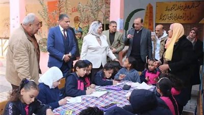 مدير تعليم الجيزة ومساعد الوزير لشئون المعلمين يتفقدان سير العملية التعليمية (صور)