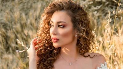 بعد يوم واحد من رحيلها.. وفاة نجل الفنانة إنجي مراد 