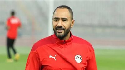 محمد شوقي تسلم كافة الملفات الإدارية لفريق الأهلي.. وارتياح لدى اللاعبين بعد قرار تعيينه