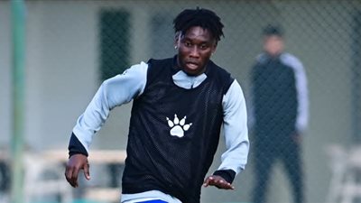 طلعت يوسف يجهز الصفقات الجديدة استعدادا لمواجهة انبي