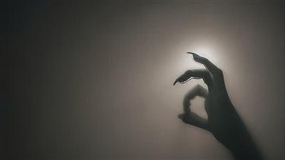 دراكولا والكونت أورلوك... كشف حقيقة أساطير الليل المزعجة